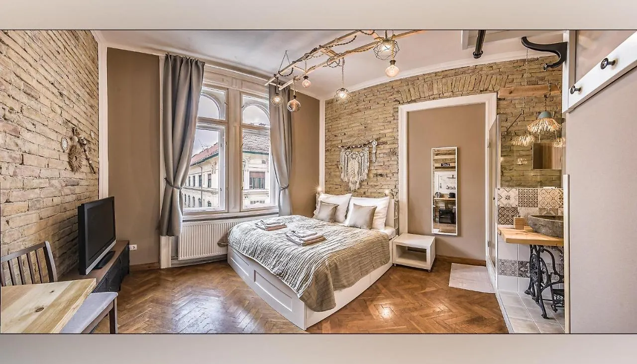 Boutique Suites Raday Budapest Apartment